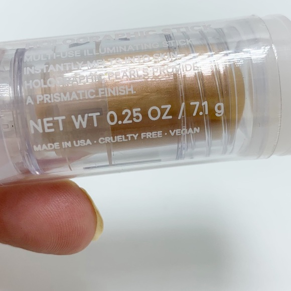 3/$20 NEW Milk Makeup Holographic Highlighting Stick in Mars, 7.1g - Picture 8 of 11